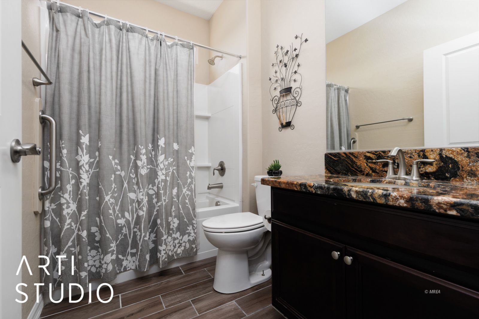 Property Photo 24