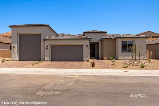 feature listing property photo