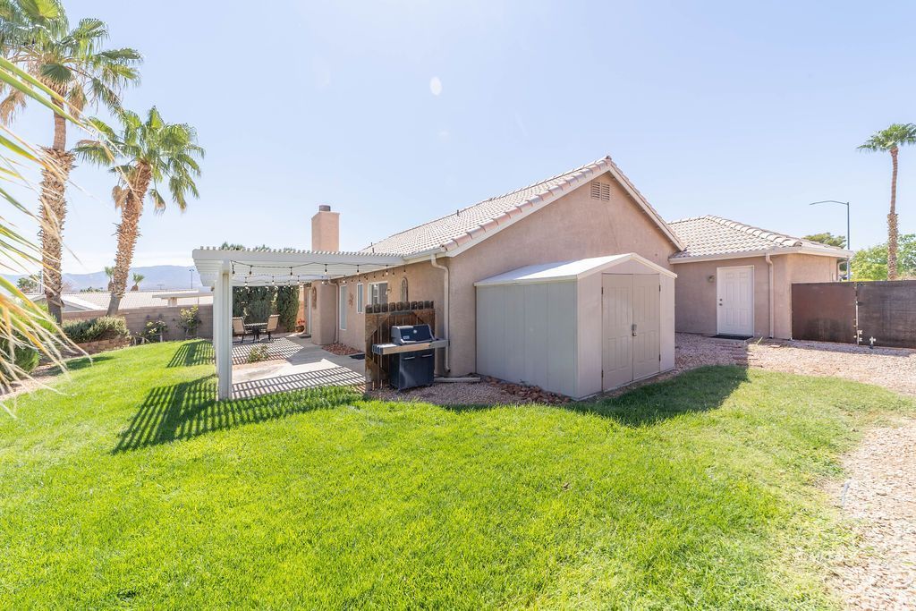 Property Photo 42