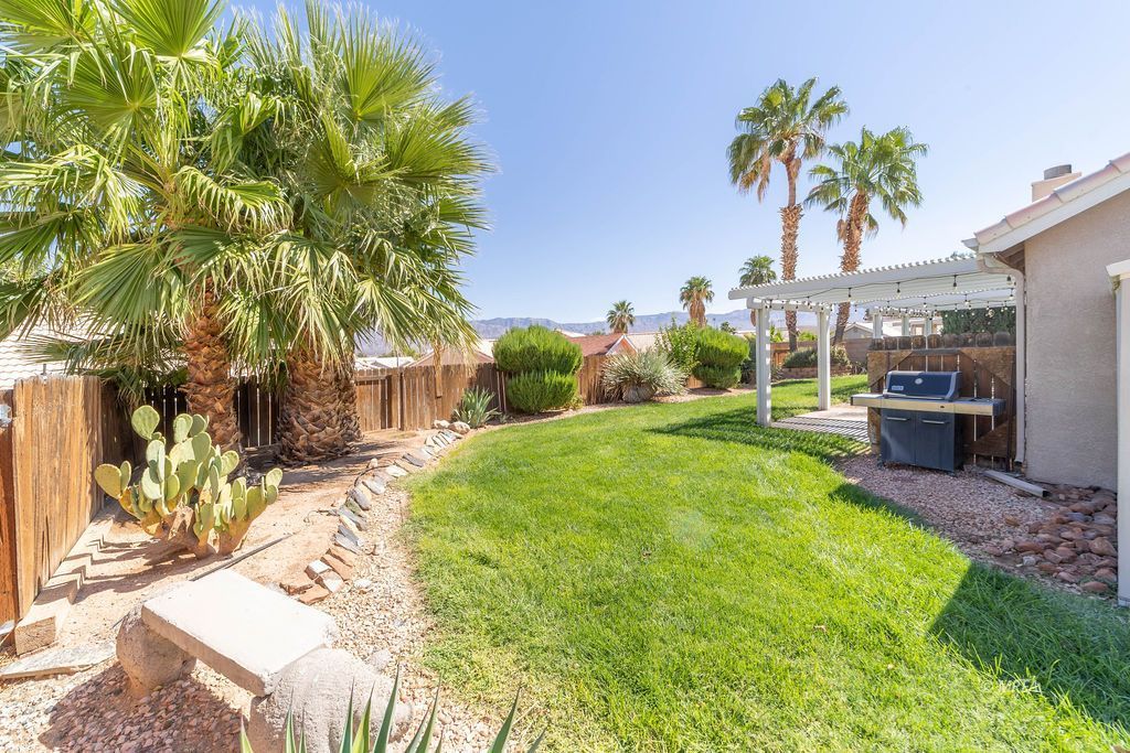 Property Photo 44
