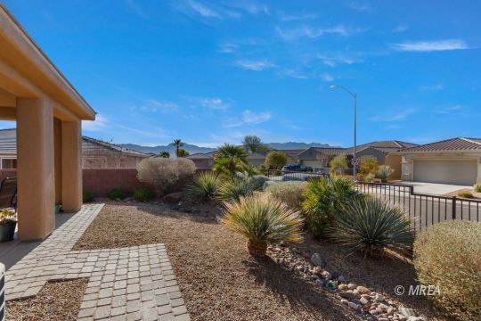 feature listing property photo