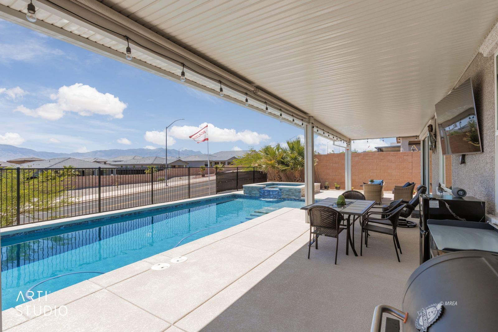 Property Photo 38