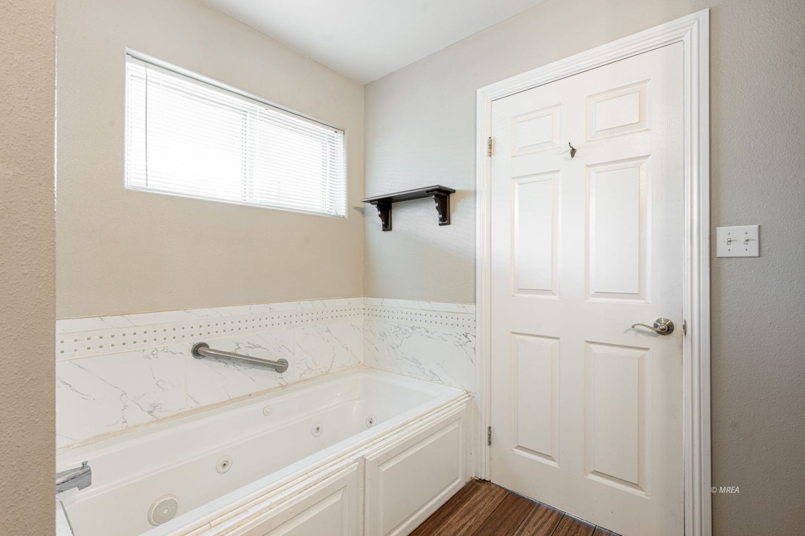 Property Photo 50