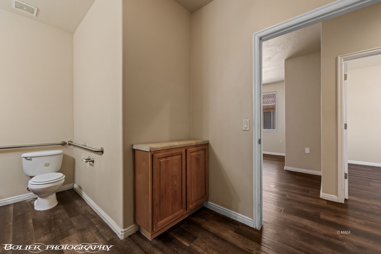 Property Photo 30