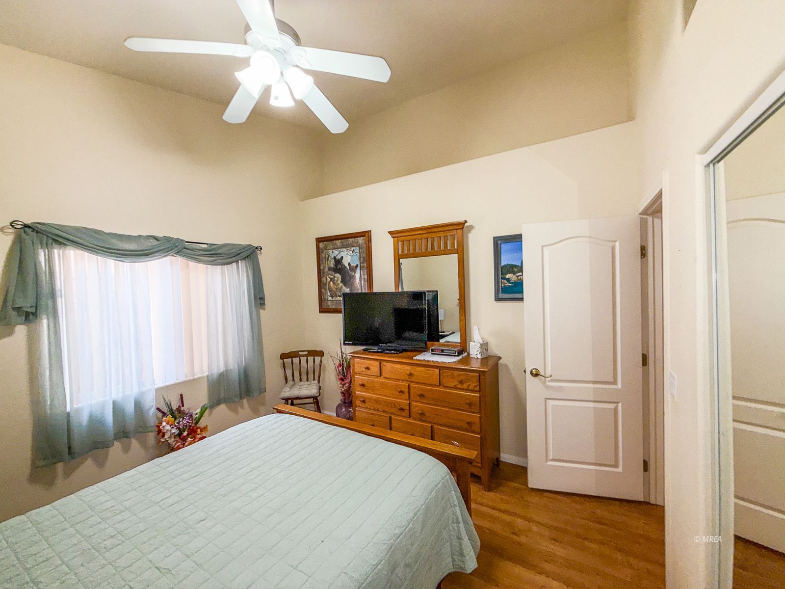 Property Photo 40
