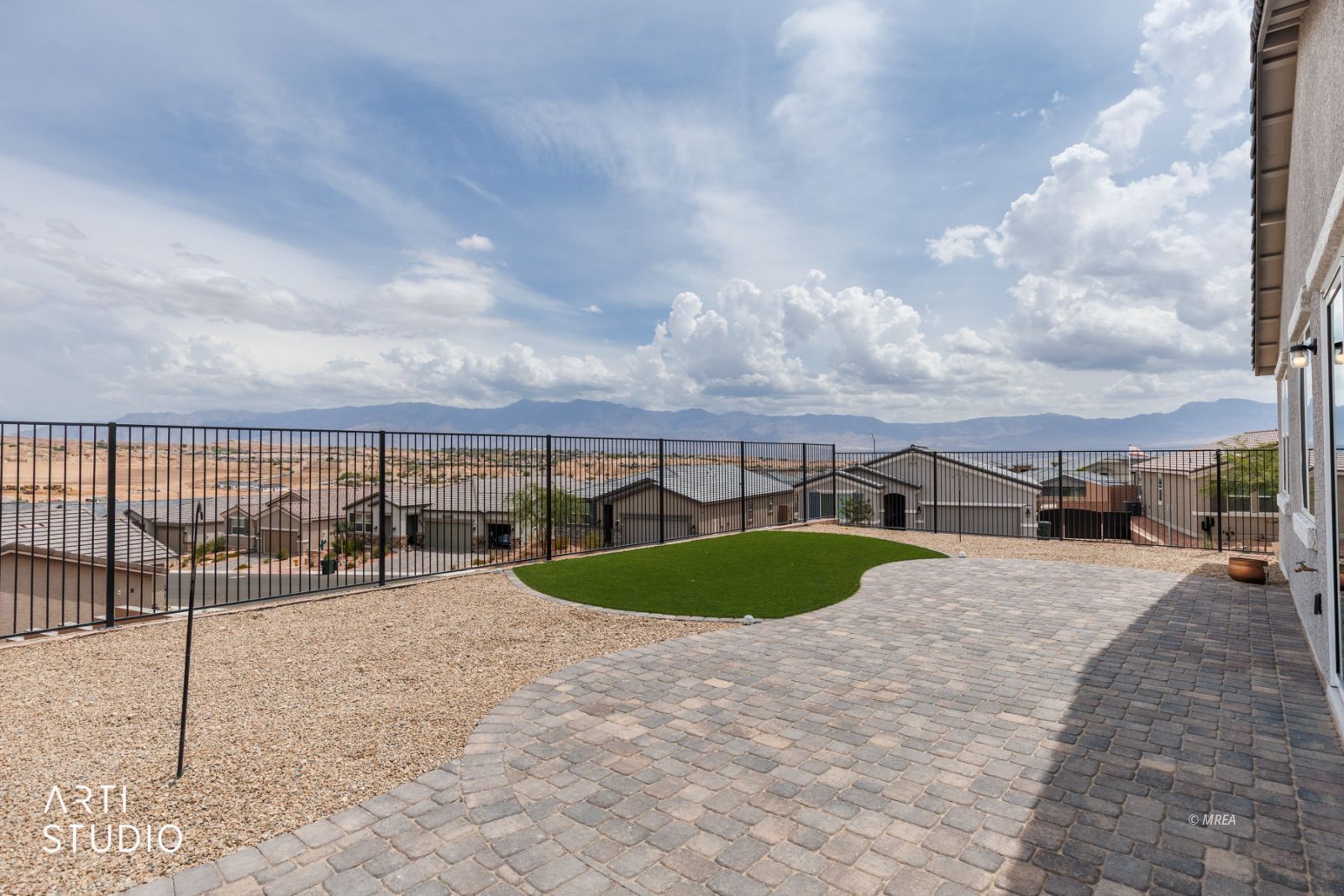 Property Photo 25