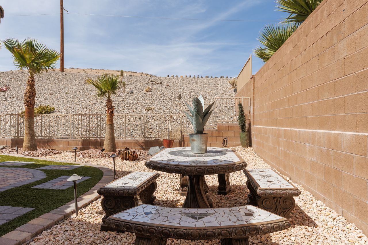 Property Photo 25