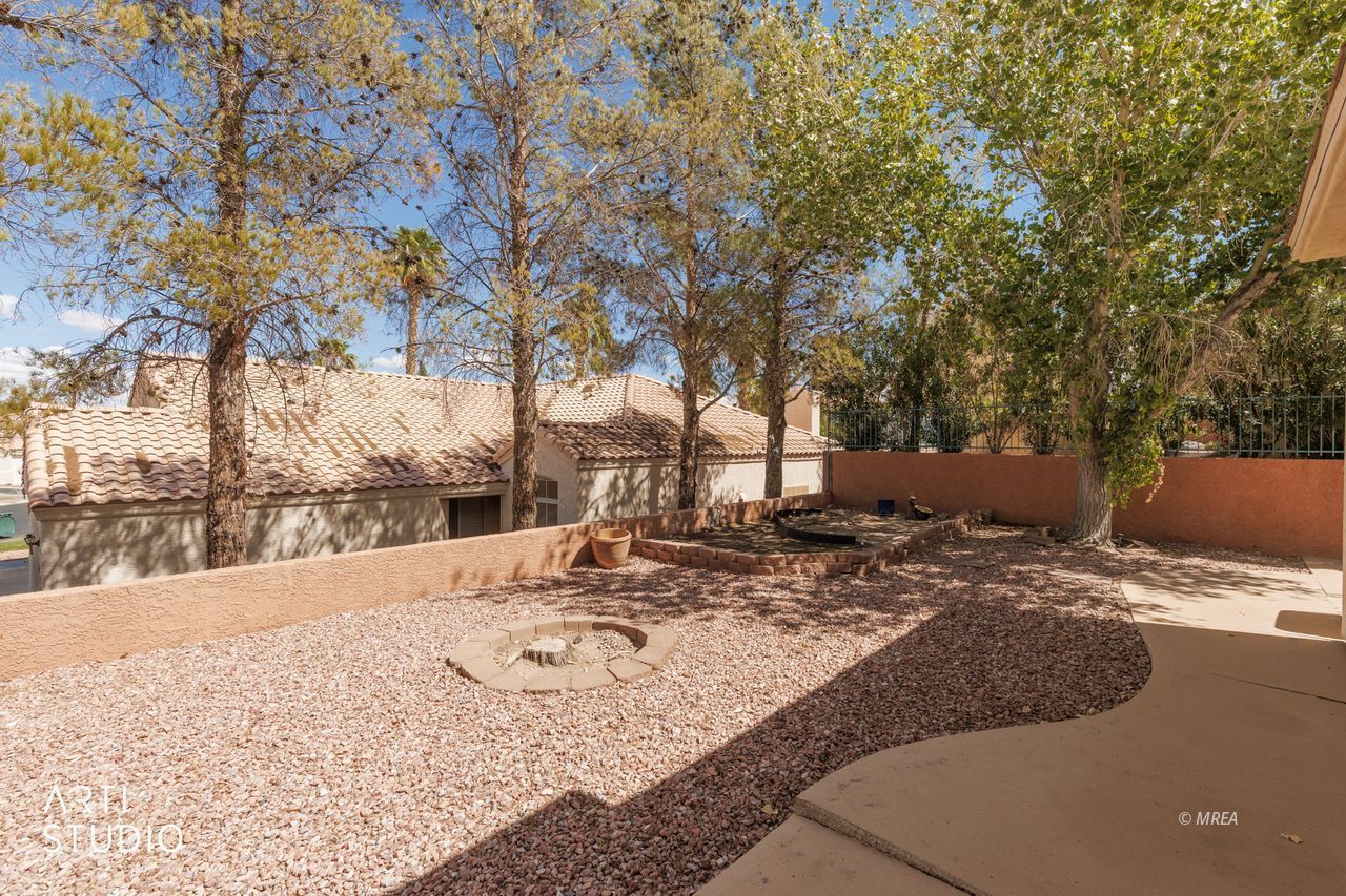 Property Photo 42