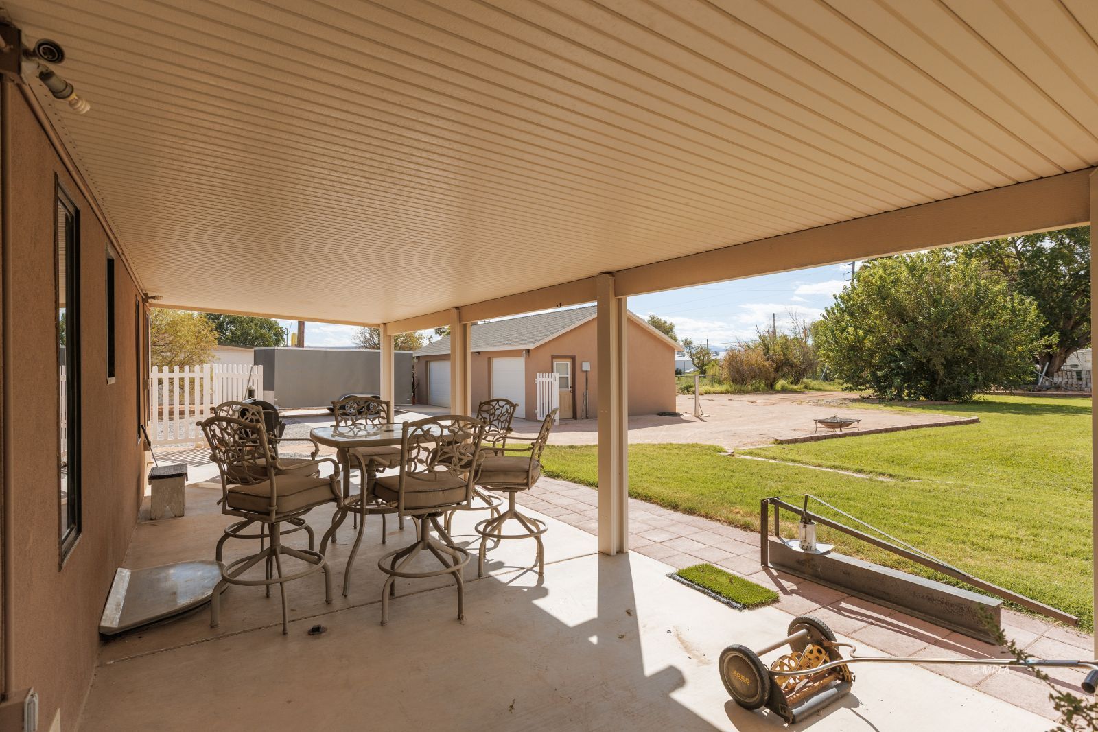 Property Photo 25