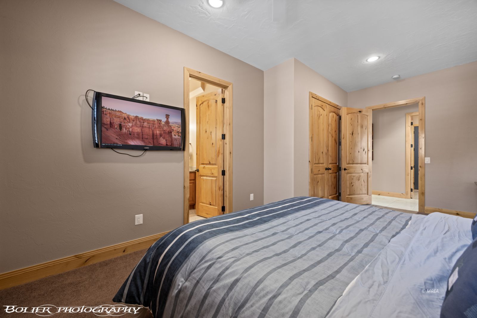 Property Photo 43