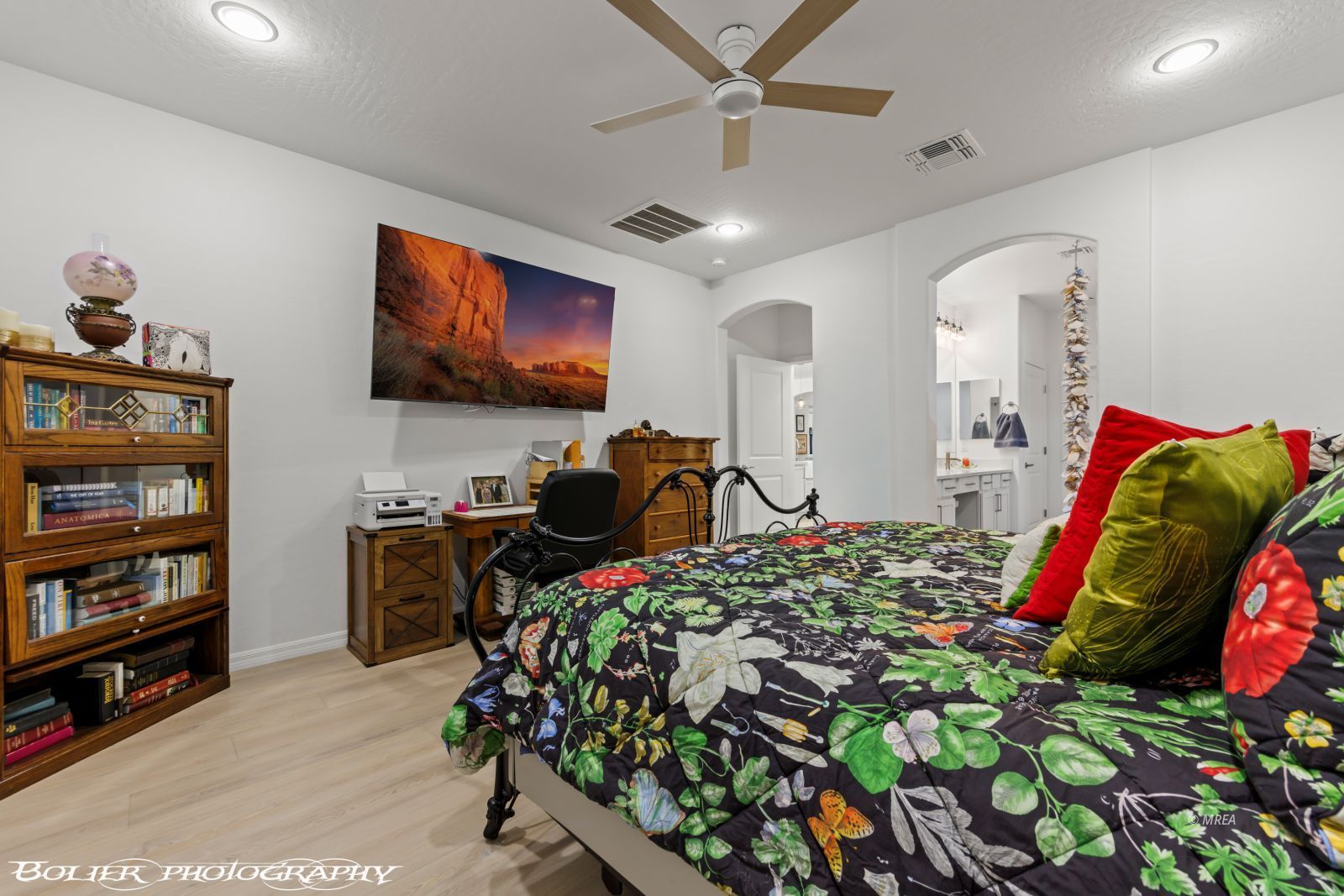 Property Photo 38