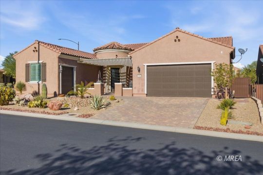 feature listing property photo
