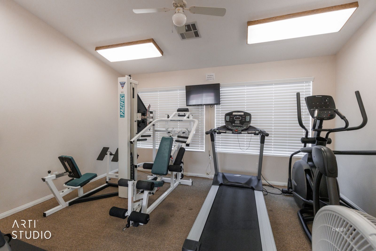 Property Photo 33