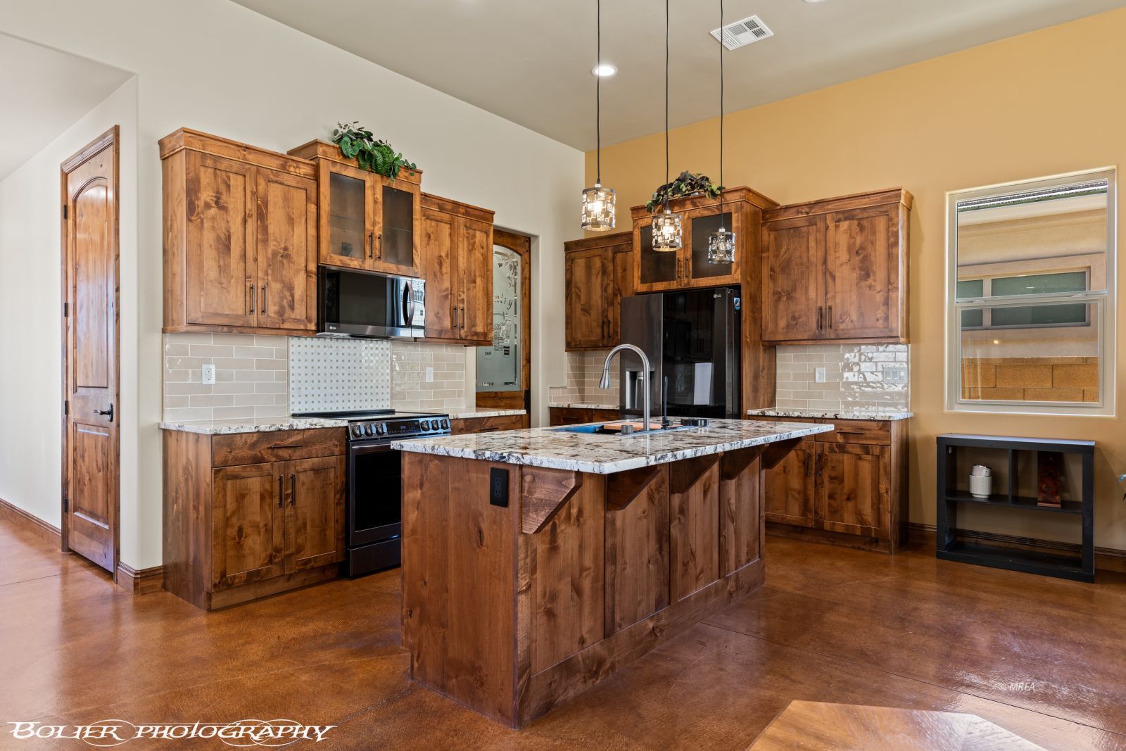Property Photo 23