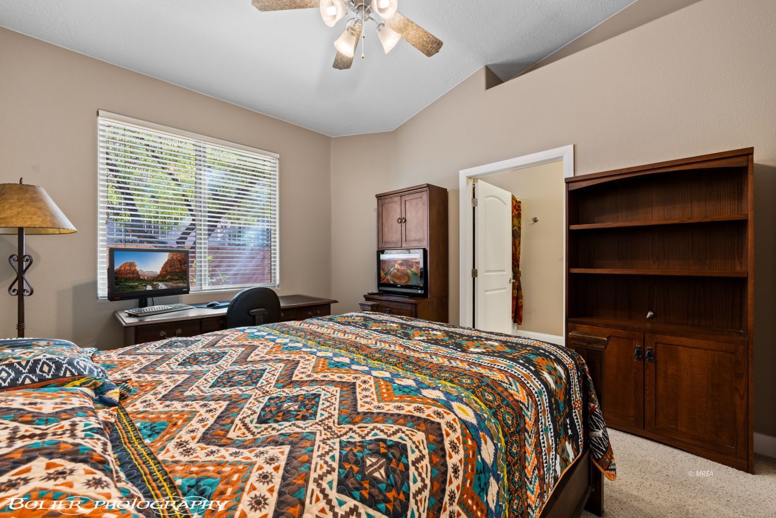 Property Photo 41