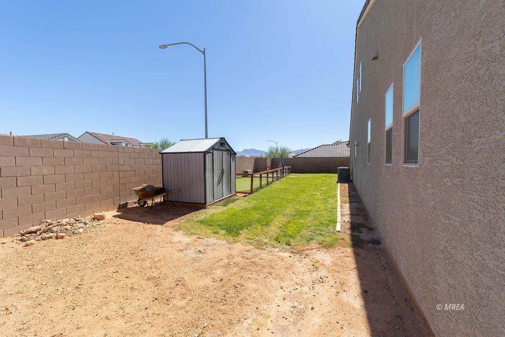 Property Photo 41