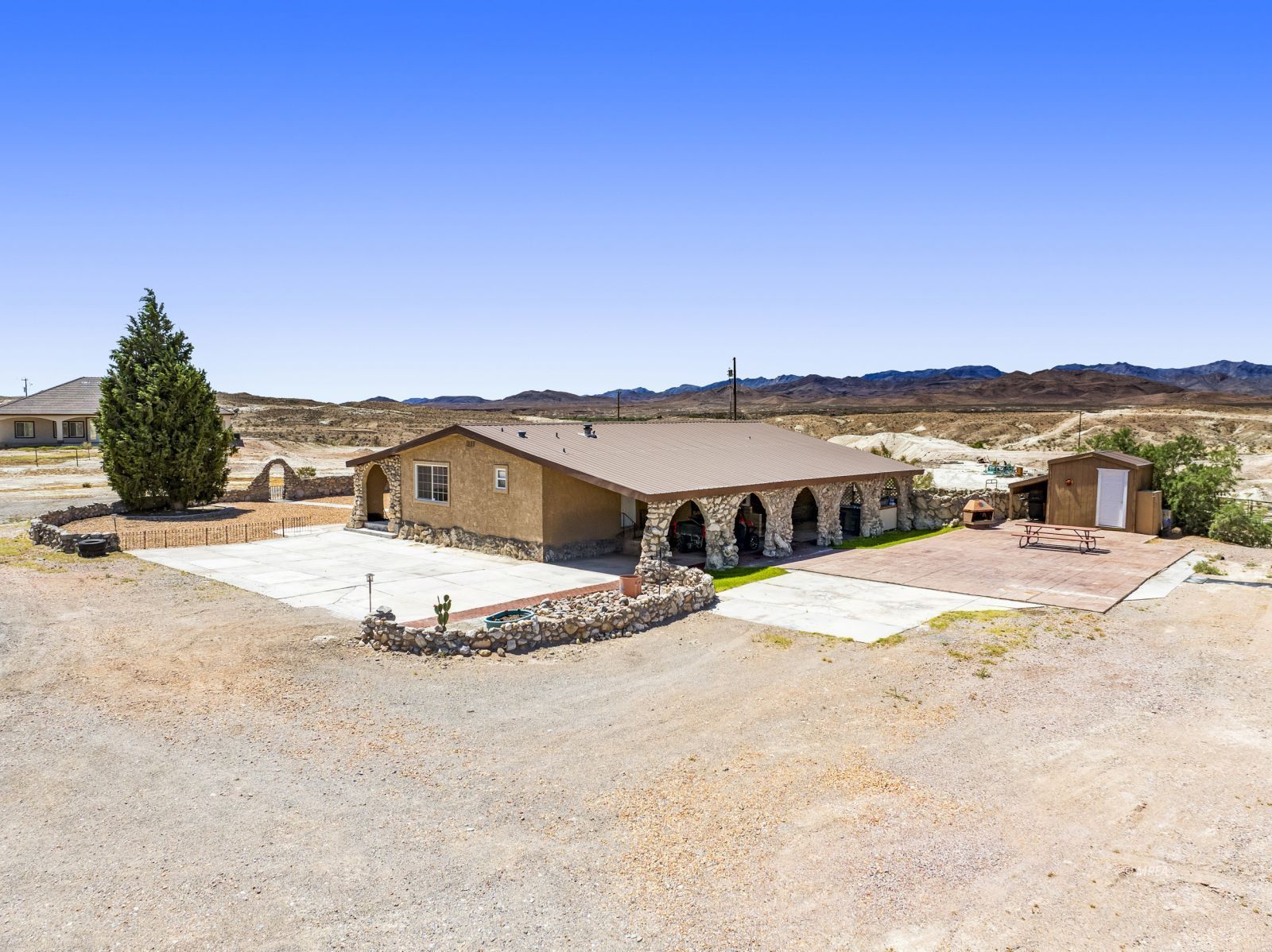 Property Photo 4