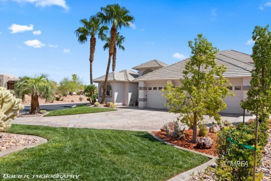 feature listing property photo