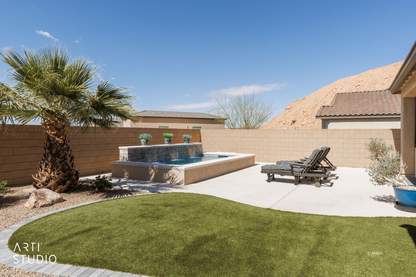 Property Photo 23