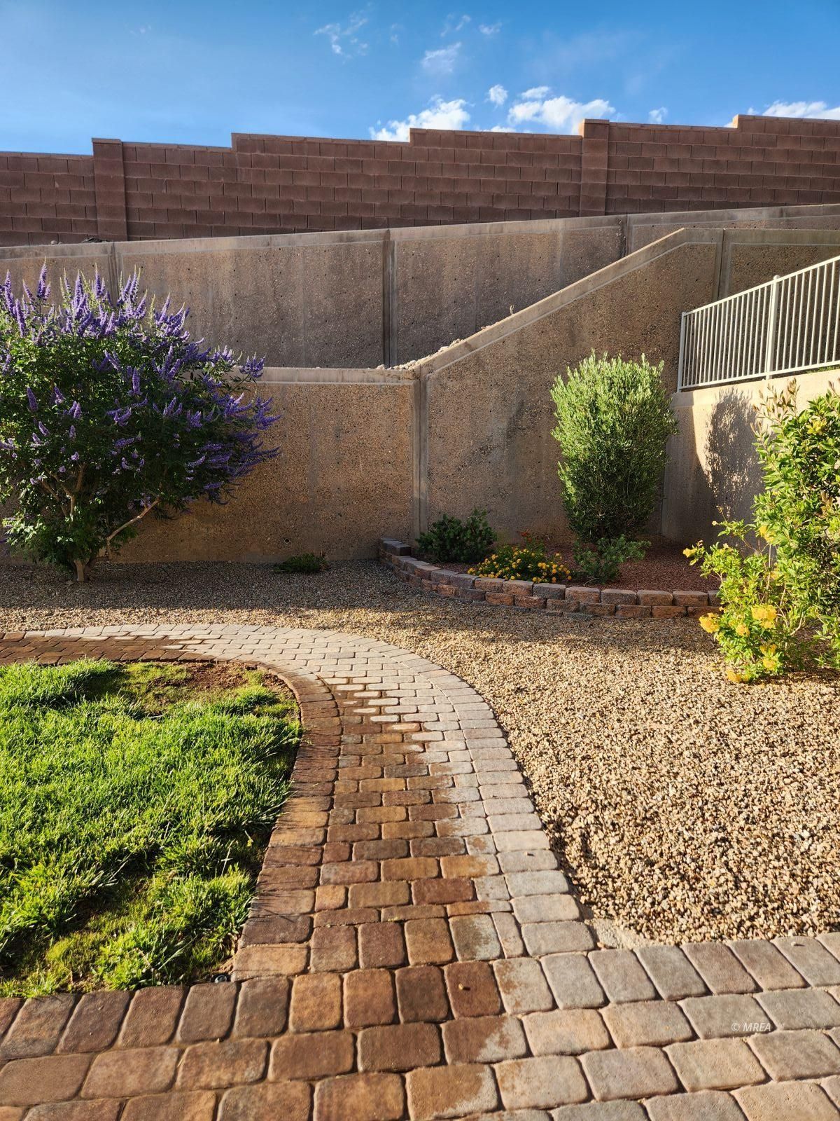 Property Photo 28