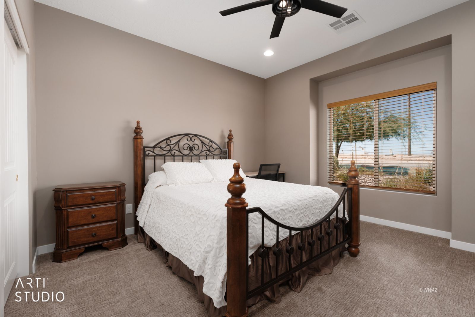 Property Photo 32