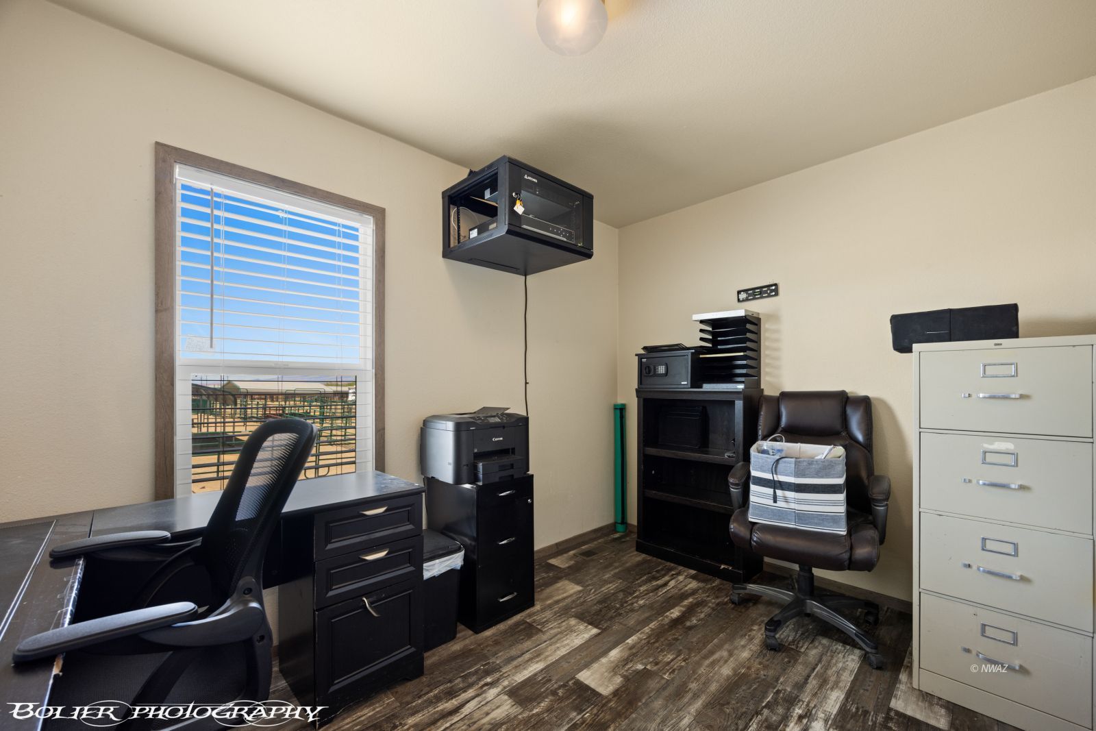 Property Photo 33