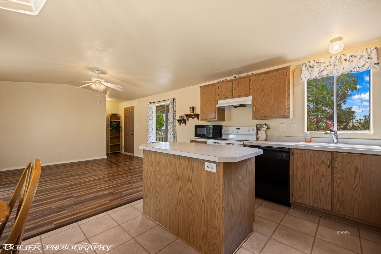 Property Photo 13