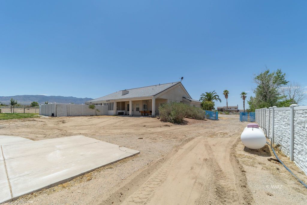 Property Photo 47