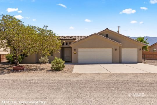 feature listing property photo