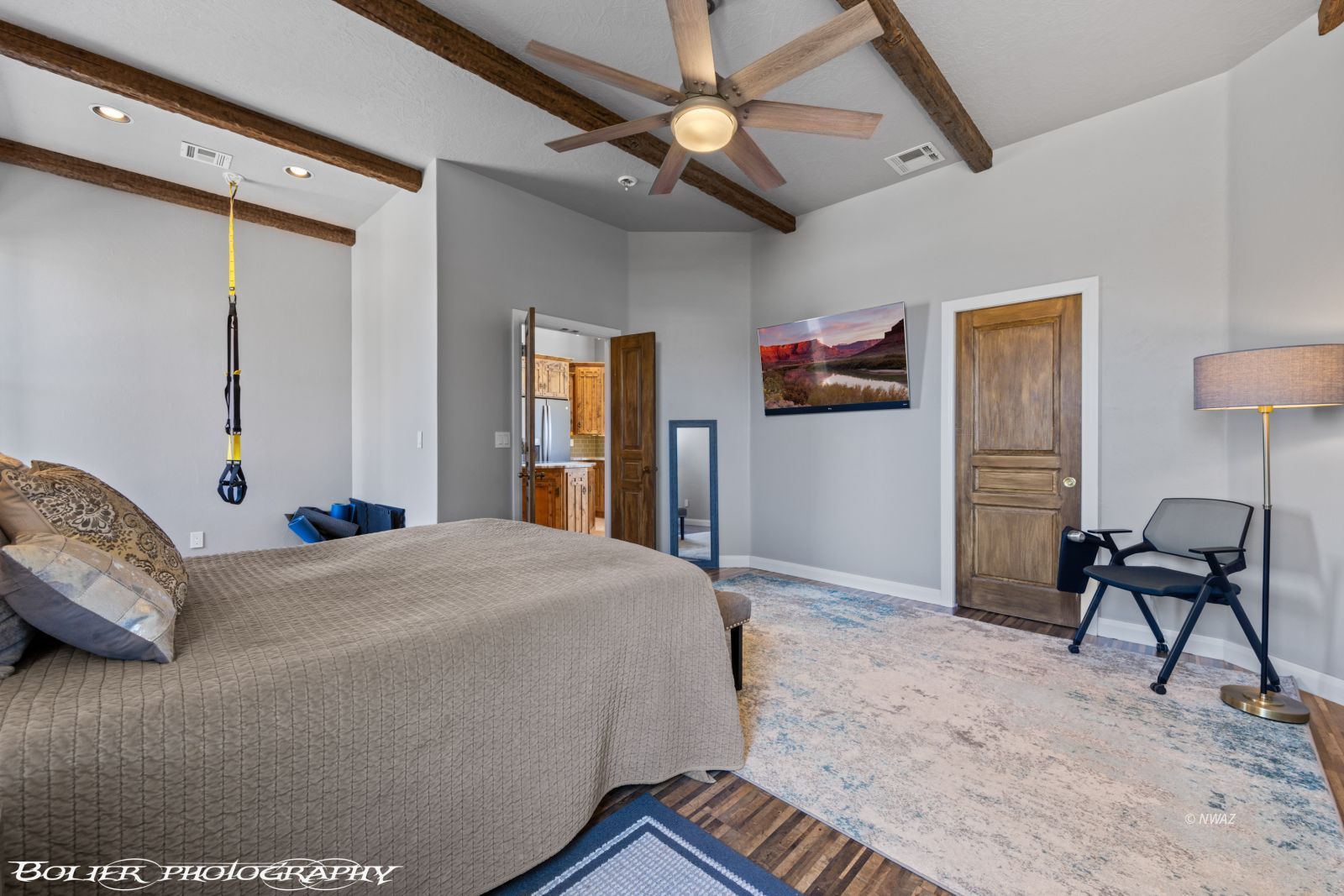 Property Photo 27