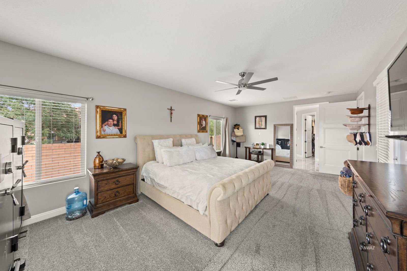 Property Photo 28