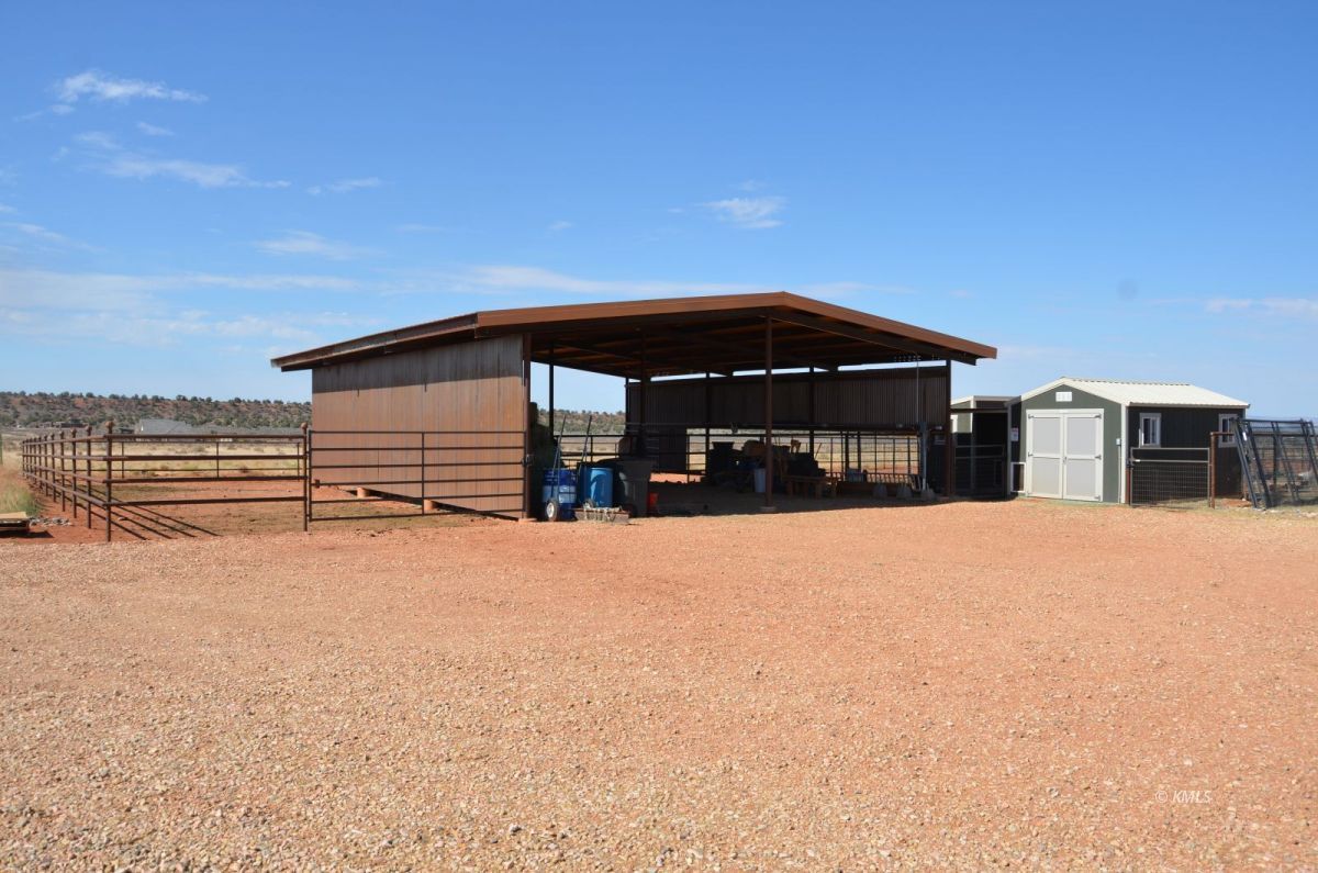 Property Photo 28