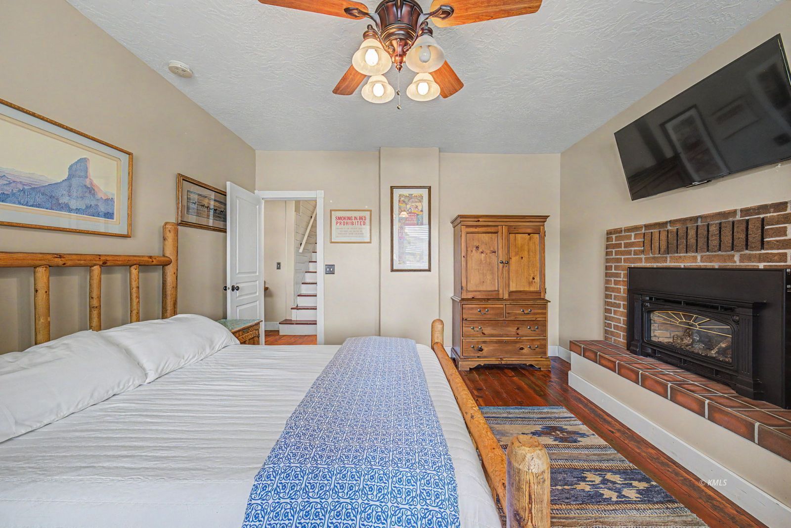 Property Photo 26