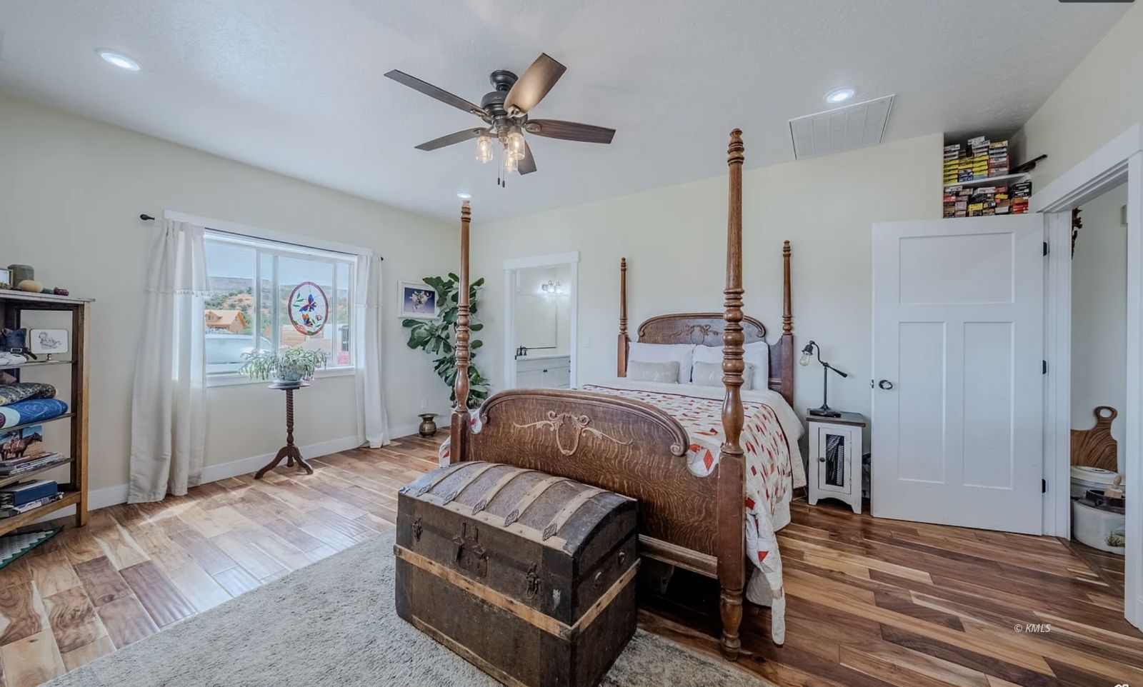 Property Photo 42