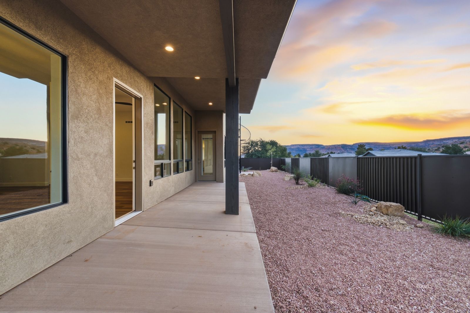 Property Photo 39
