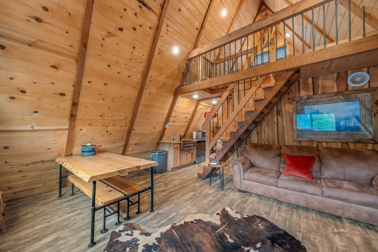 Property Photo 16