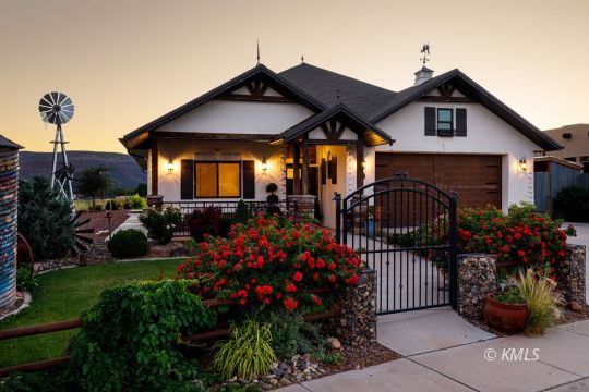 feature listing property photo