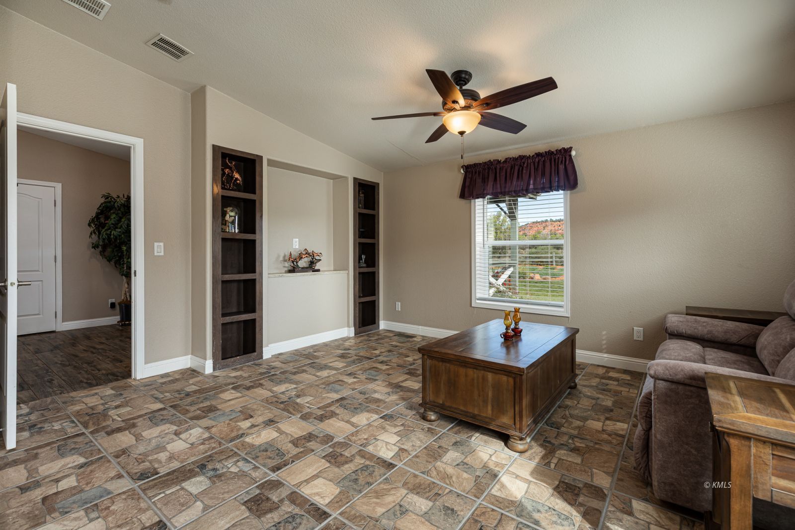 Property Photo 44