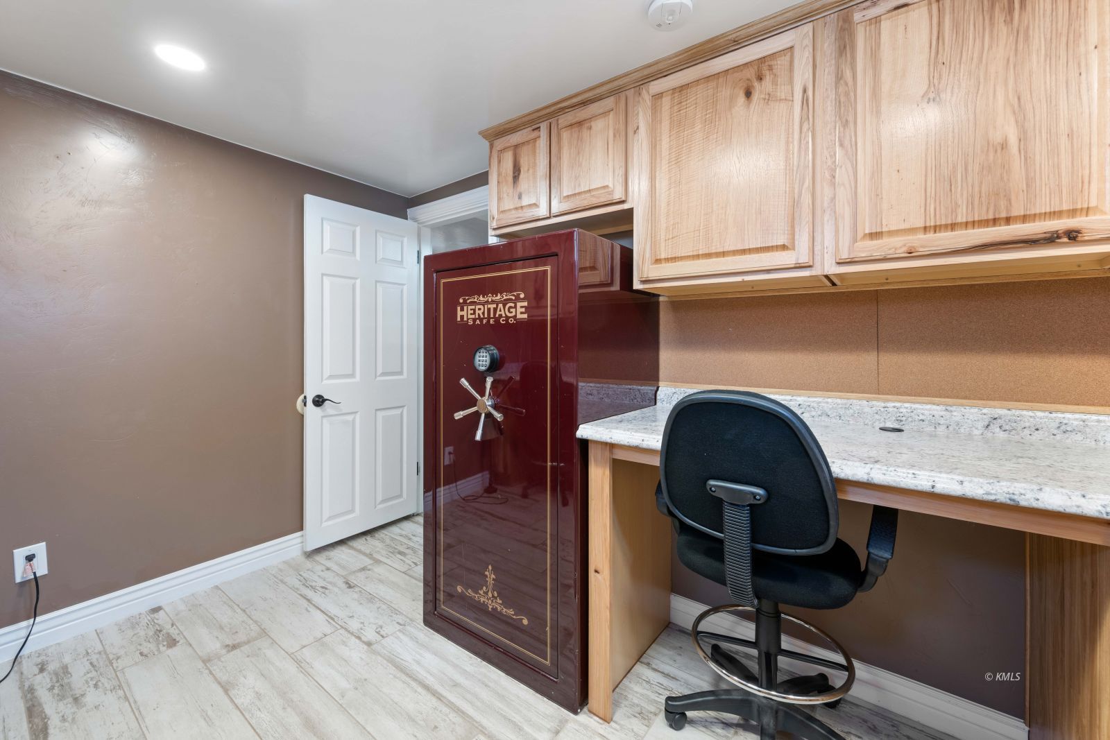 Property Photo 24