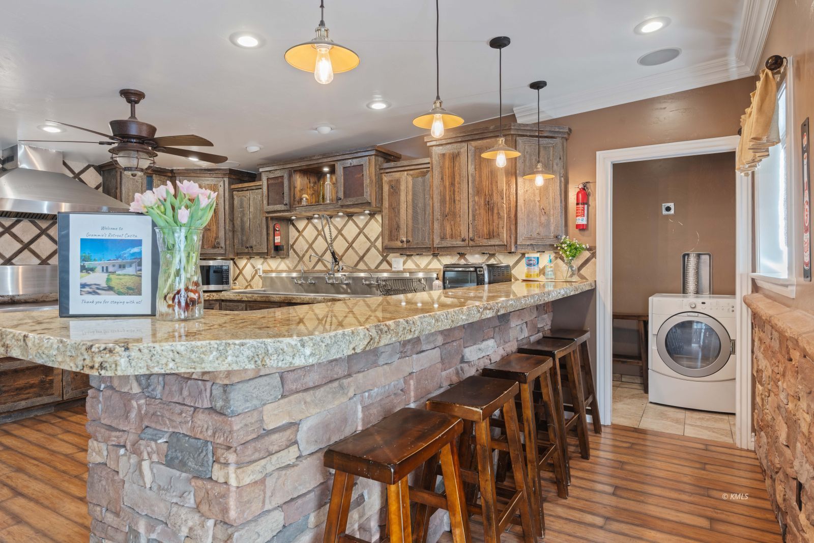 Property Photo 37