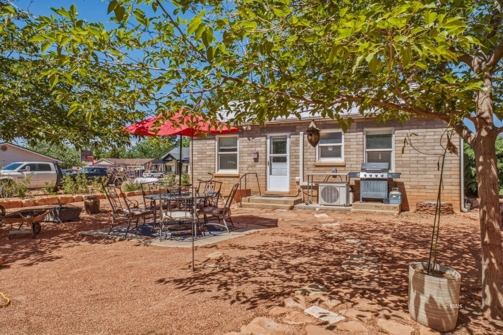 Property Photo 27