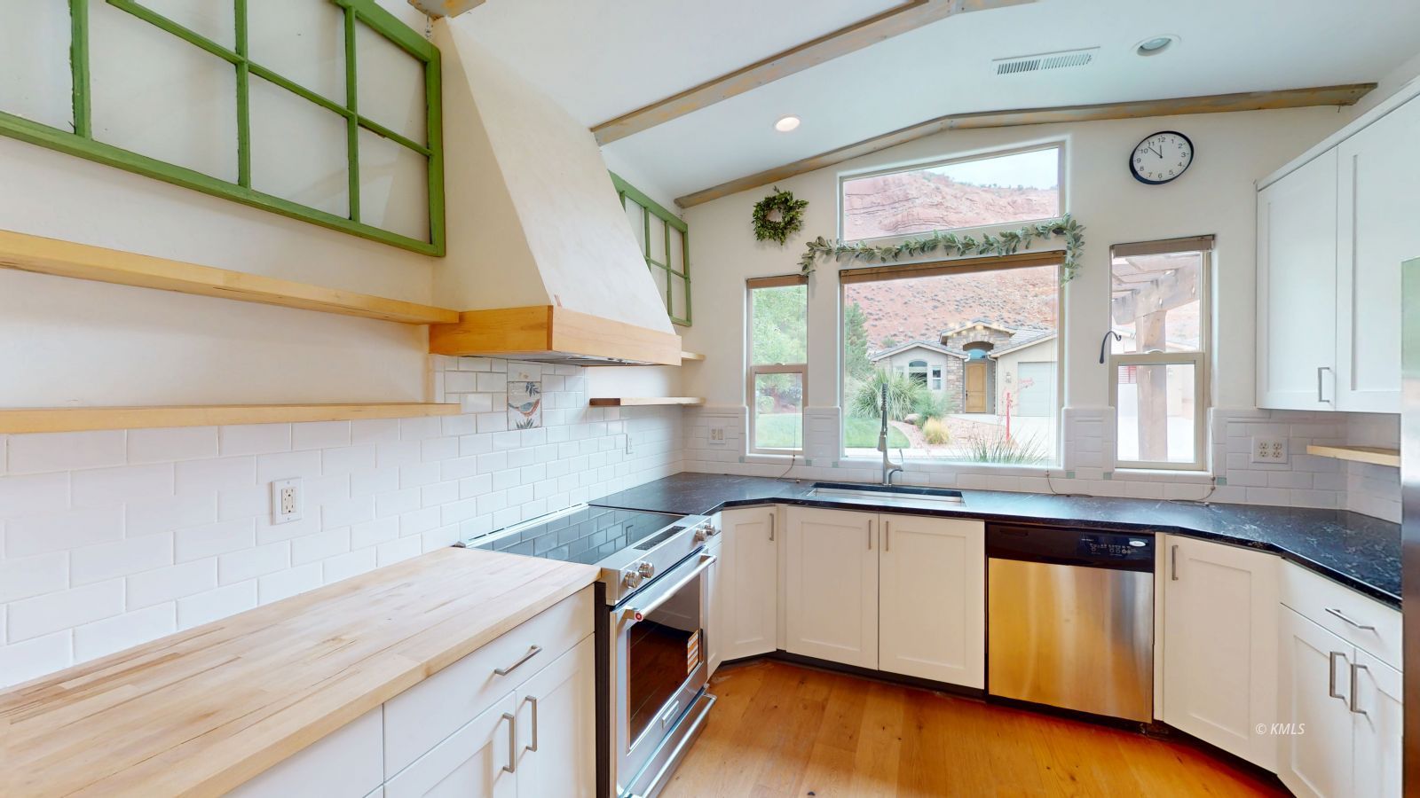 Property Photo 7