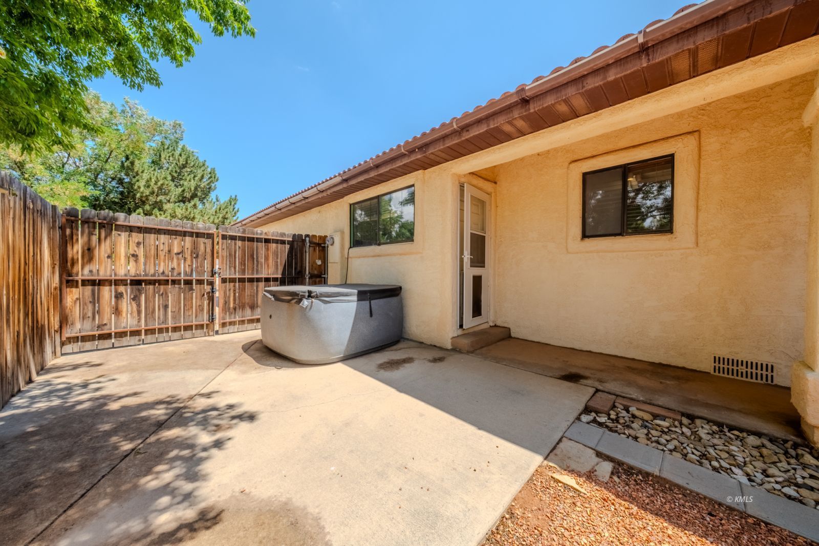 Property Photo 40