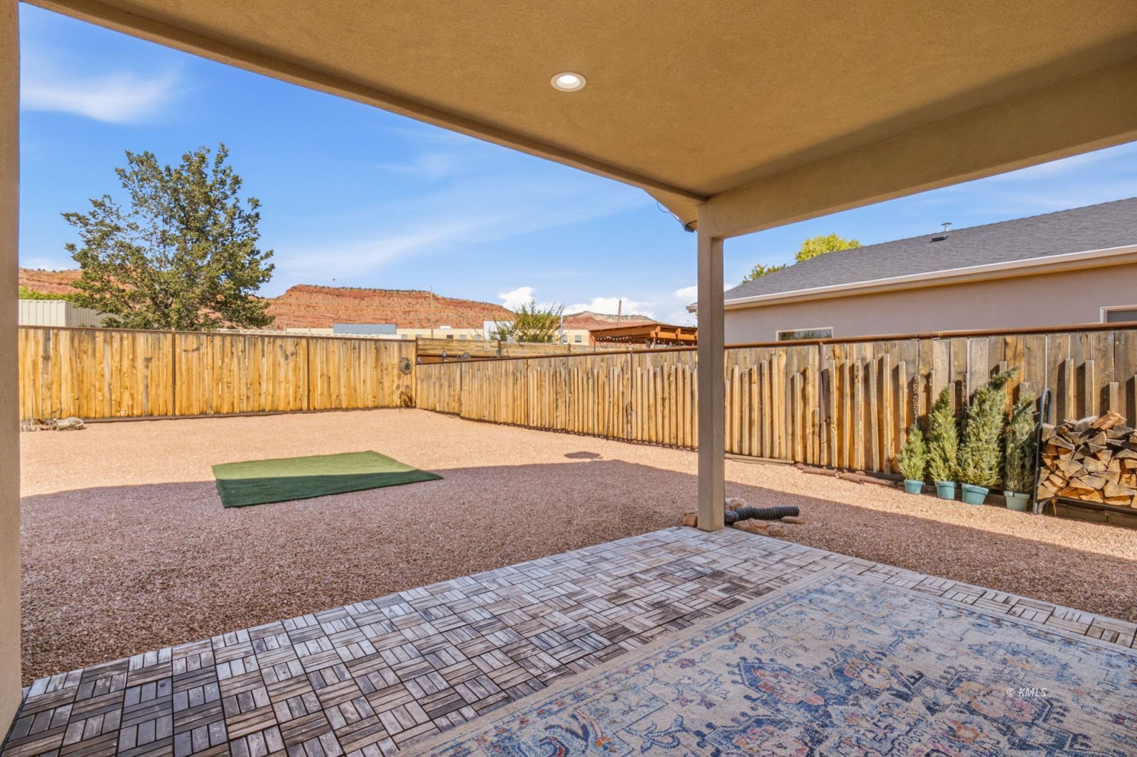 Property Photo 26