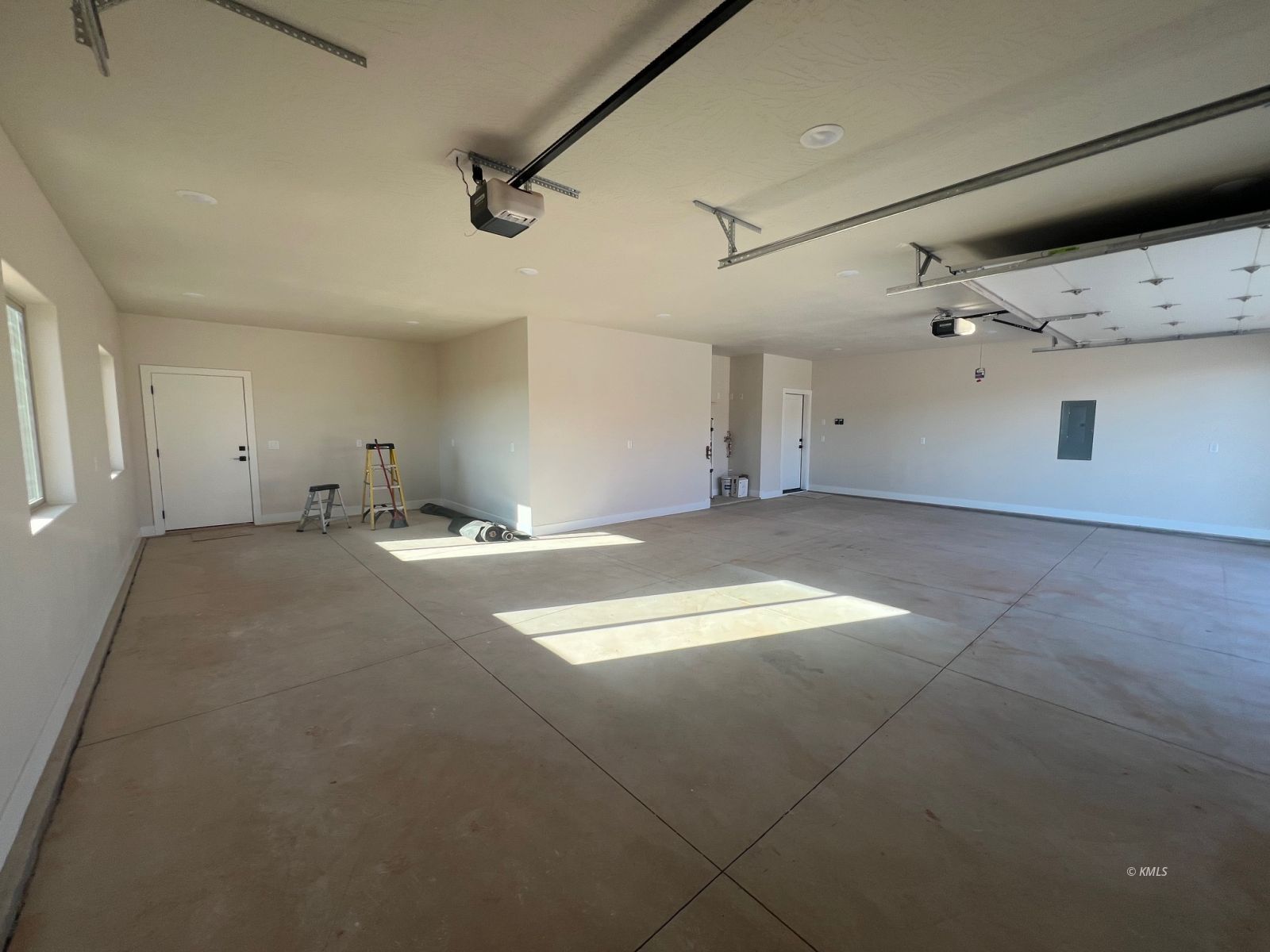 Property Photo 39