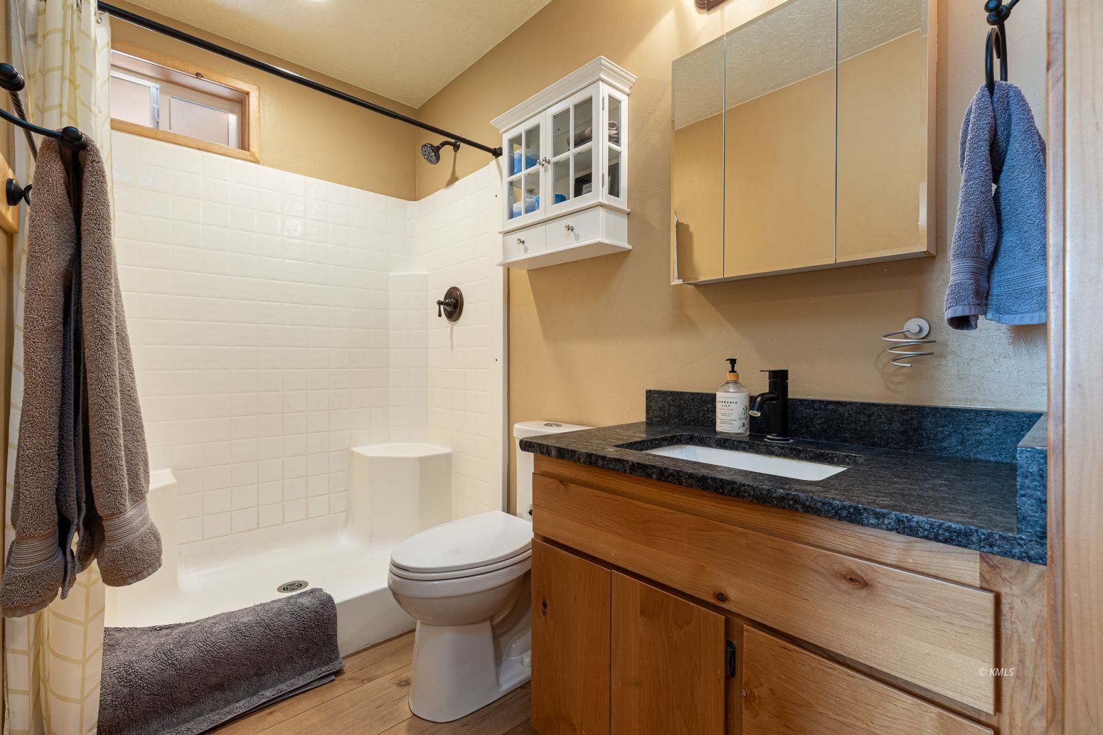 Property Photo 40