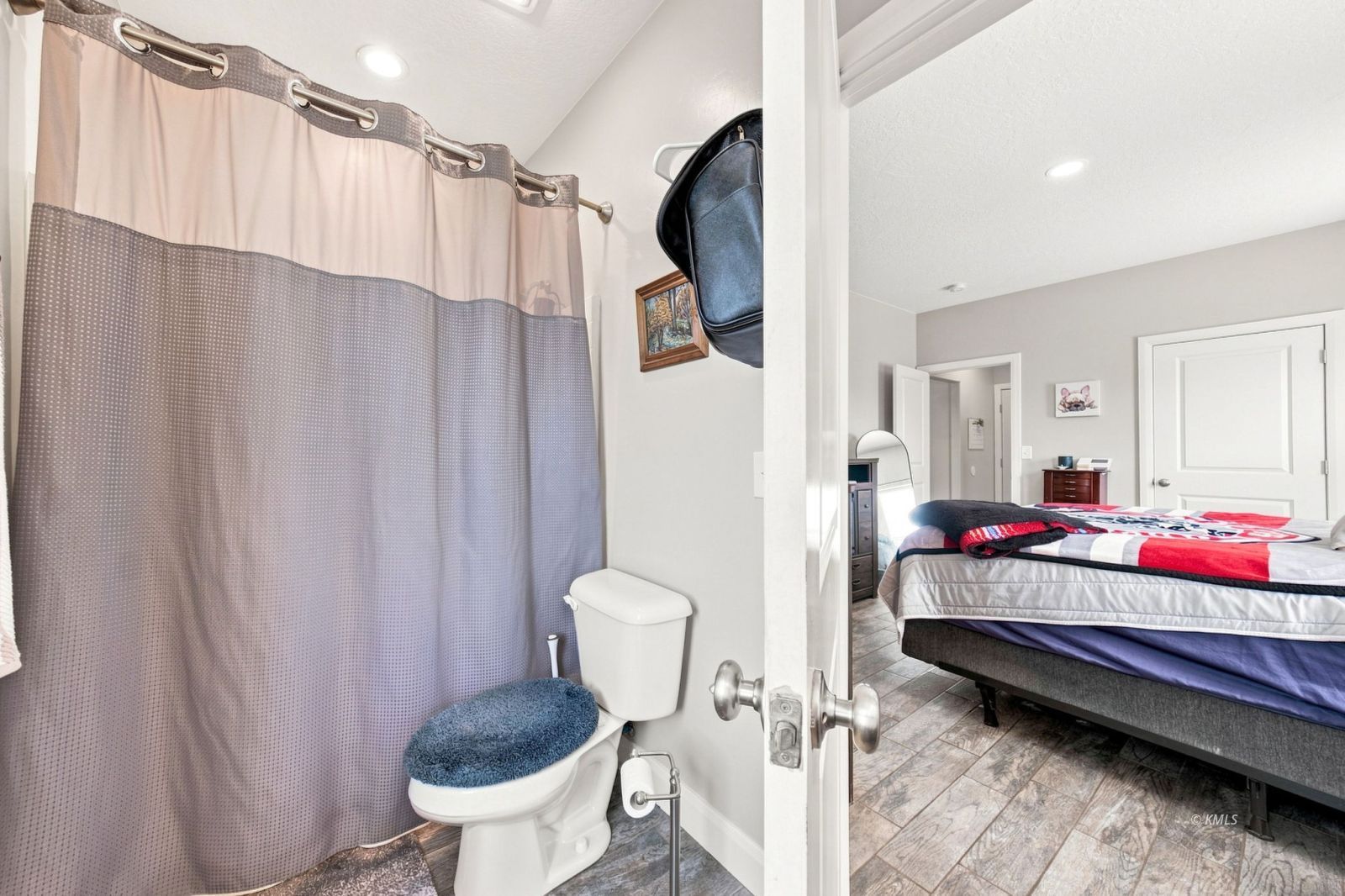 Property Photo 40