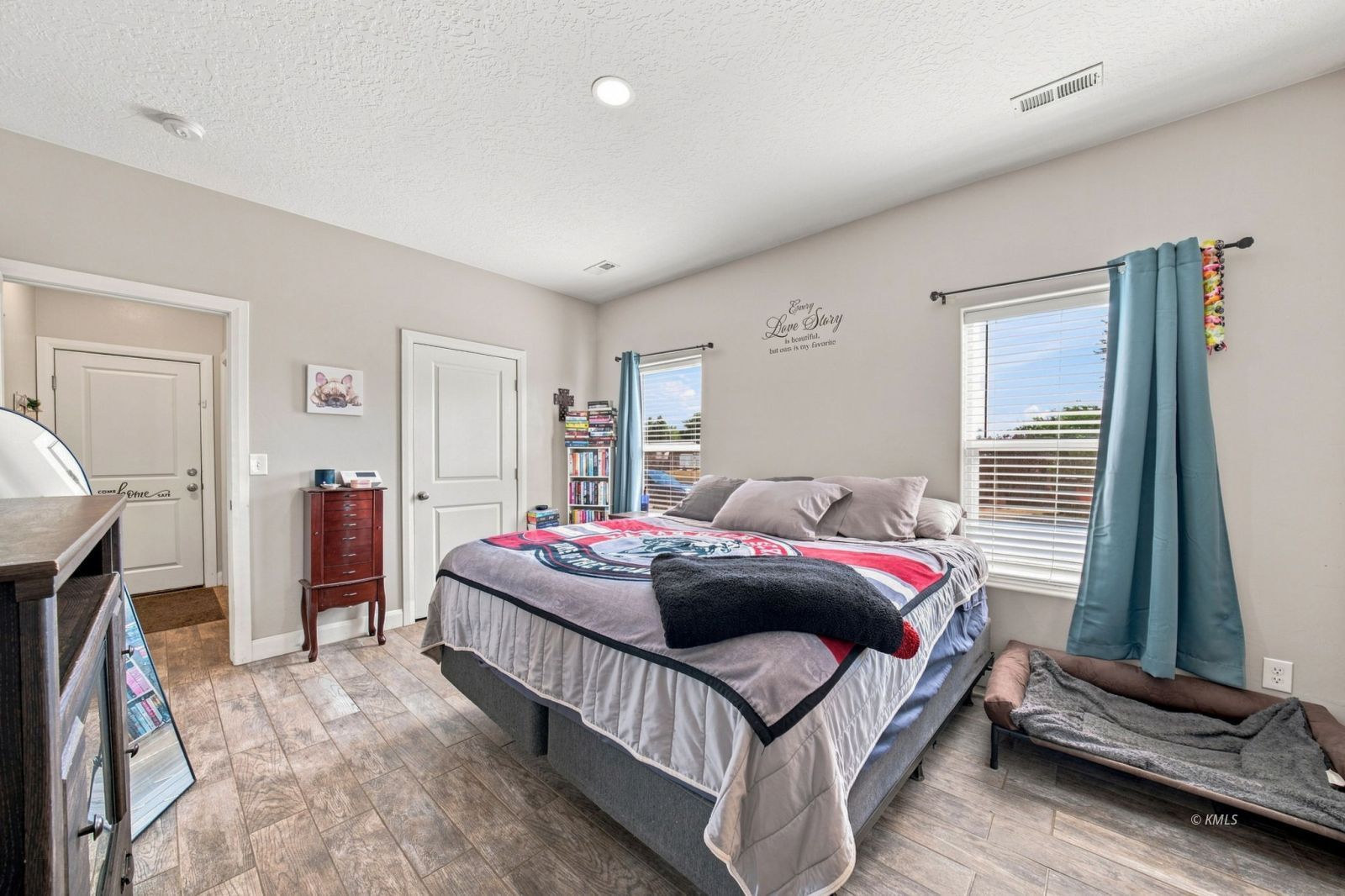 Property Photo 42
