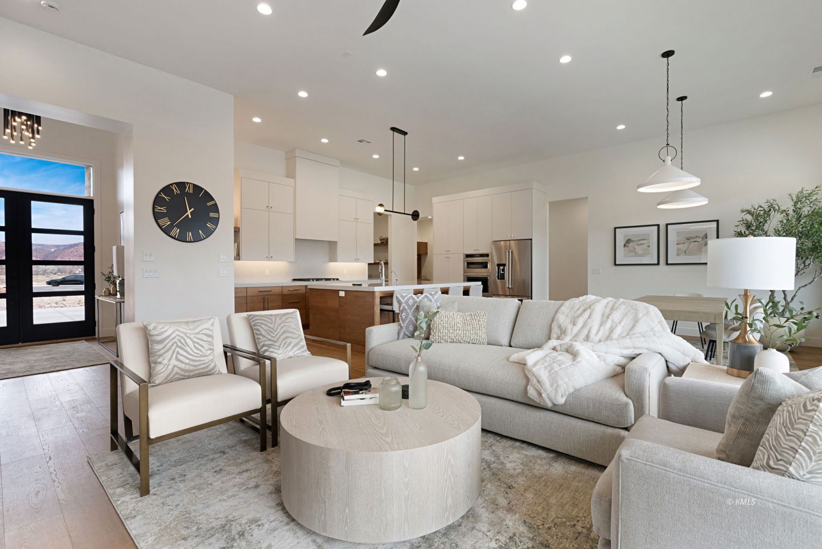 Property Photo 27