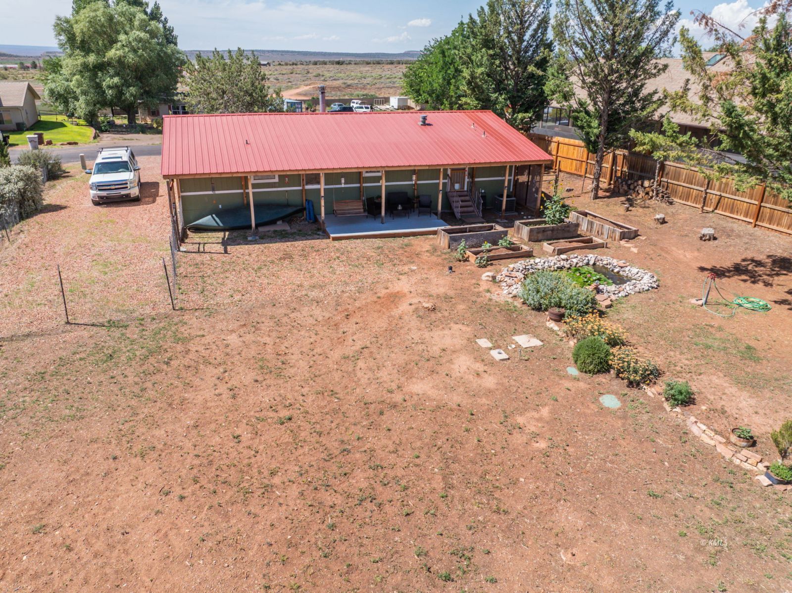 Property Photo 32